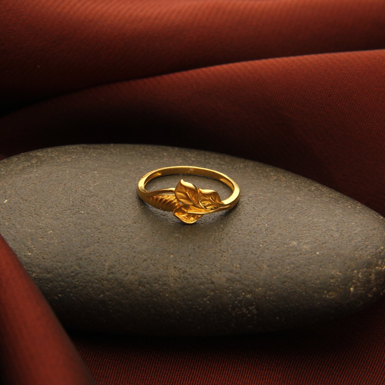 LADIES CASTING RING
